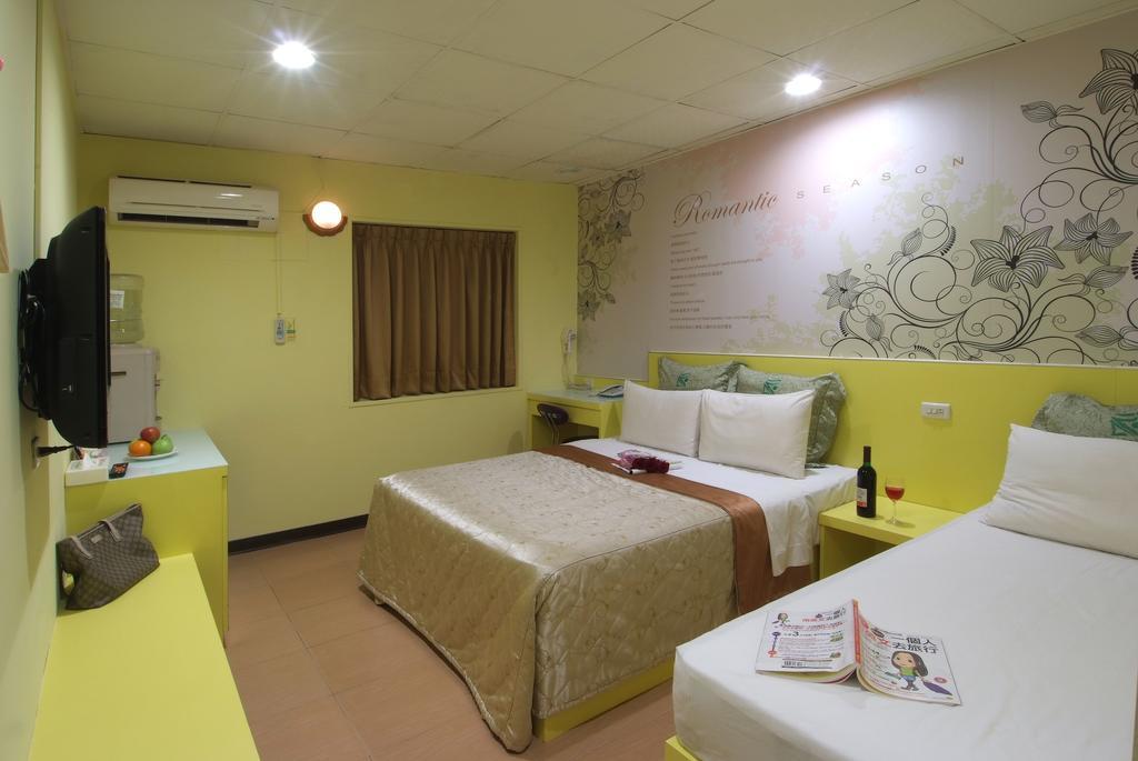 Tong Bing Express Hotel Hszincsu Szoba fotó