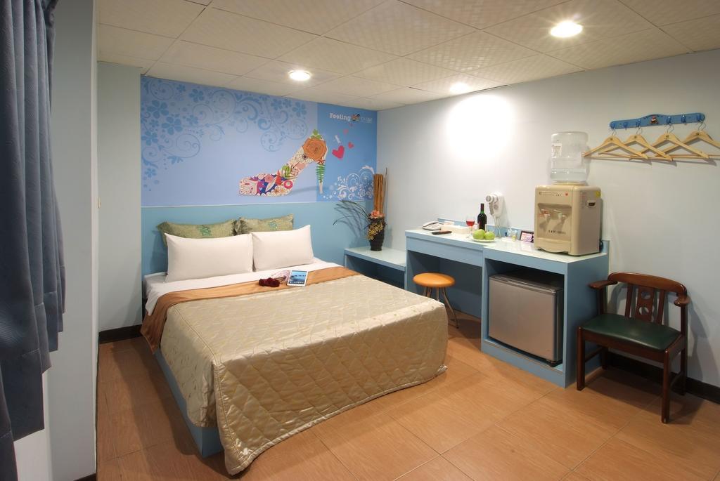 Tong Bing Express Hotel Hszincsu Szoba fotó